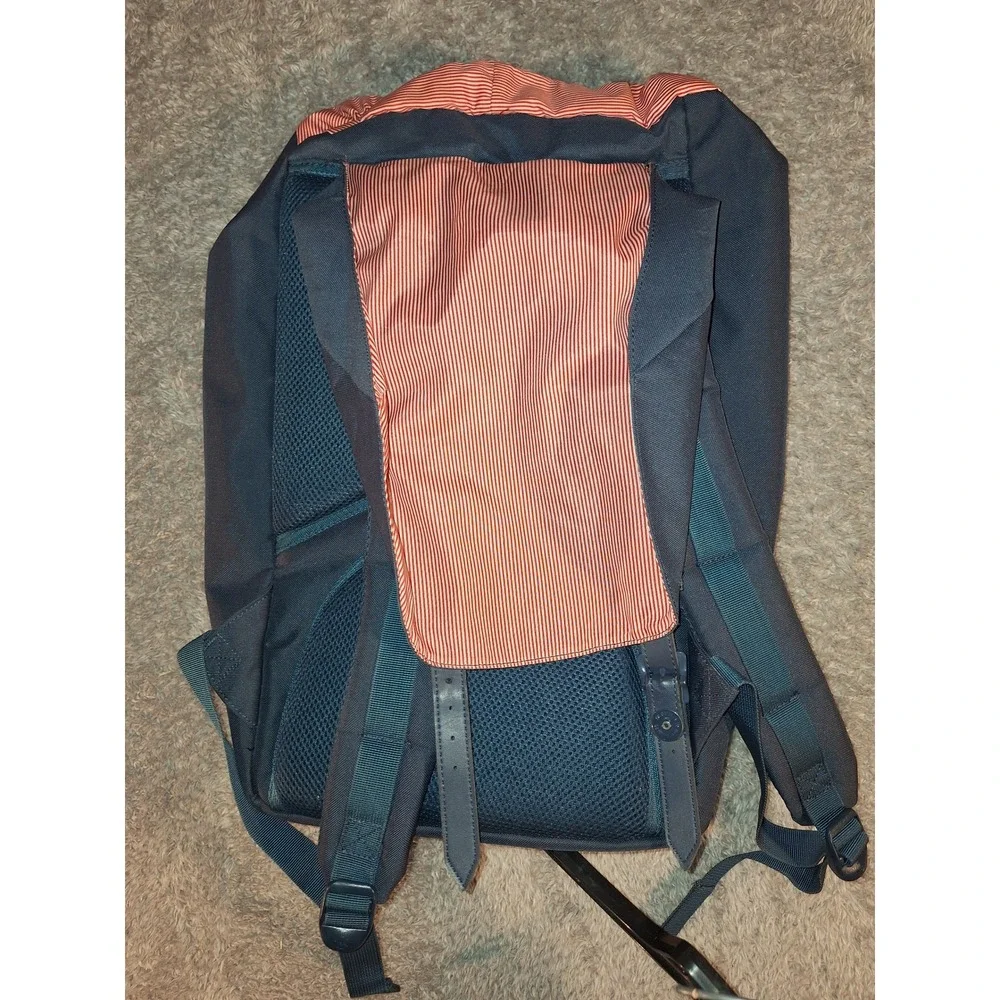 Herschel Supply Co Backpack Navy Blue & Red Stripe Classic Style Leather Straps